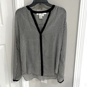 Max studio sheer button down long sleeve Bluffs - Medium
